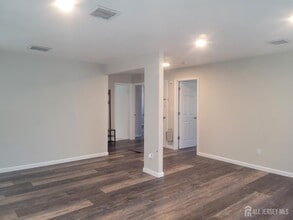 249 Olsen St in South Amboy, NJ - Building Photo - Building Photo