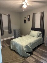 706 E Tinsley St in Griffin, GA - Building Photo