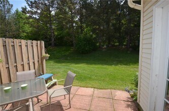 14927 Royal Ridge Ln in North Royalton, OH - Building Photo - Building Photo