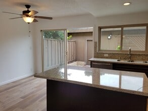 792 Ferndale Ct in San Jose, CA - Foto de edificio - Building Photo