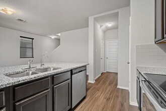 5415 Moni Rock Dr in San Antonio, TX - Building Photo - Building Photo