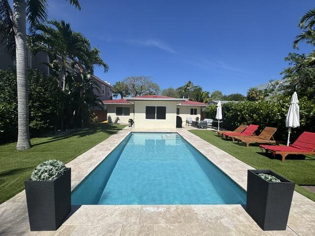 property at 632 SW 8th Ave