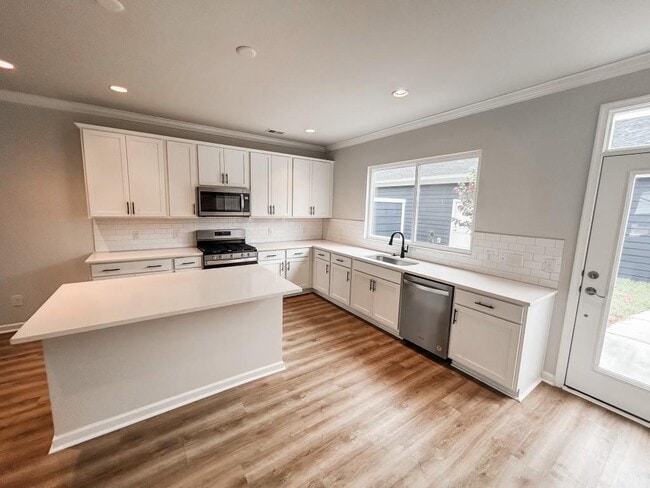 607 Southview Ln in Summerville, SC - Building Photo - Building Photo