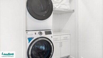 5511 Caprock Smt Dr, Unit 3305 in Bee Cave, TX - Foto de edificio - Building Photo