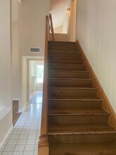 21320 Stanwell St in Chatsworth, CA - Foto de edificio - Building Photo