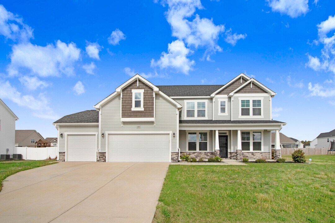105 Salmon Ln in Princeton, NC - Building Photo