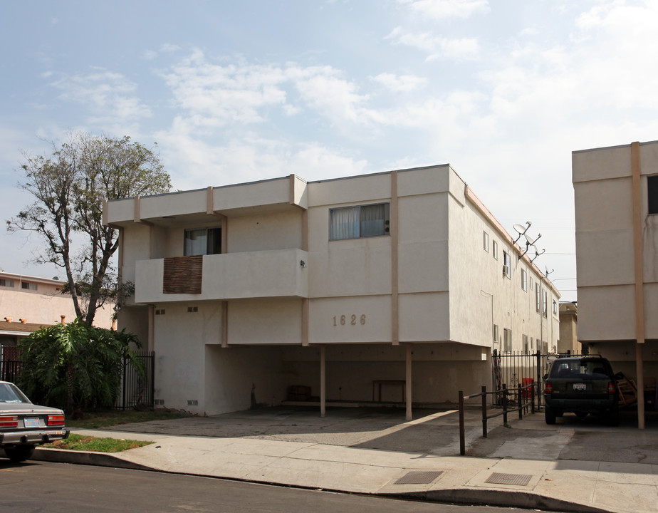 1626 Armacost Ave in Los Angeles, CA - Building Photo