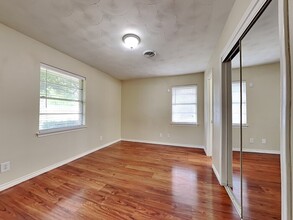 4427 Live Oak Dr in Mesquite, TX - Building Photo - Building Photo