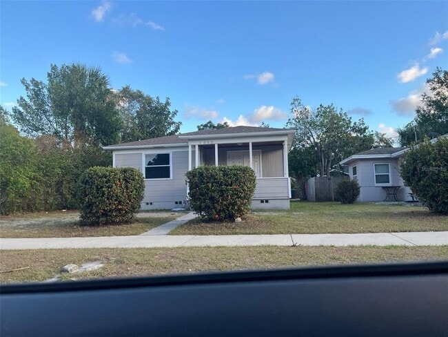 property at 1300 10th Ave S