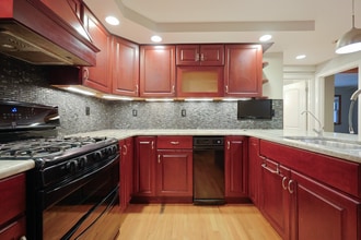 44 Crawford St in Leominster, MA - Building Photo - Building Photo