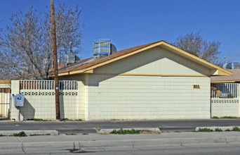 Pennsylvania Street Apartments in Albuquerque, NM - Building Photo - Building Photo