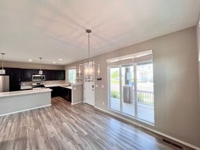 12754 Crane River Dr in Longmont, CO - Building Photo - Building Photo