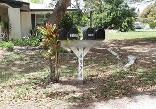 4974 Viceroy St in Cape Coral, FL - Building Photo - Building Photo