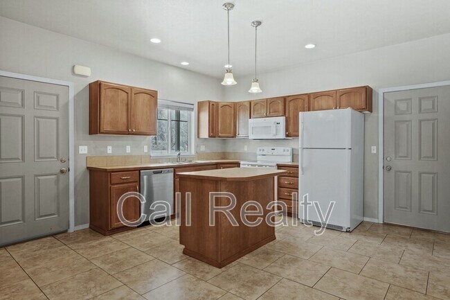 713 Jakeman Ln in Spokane Valley, WA - Building Photo - Building Photo