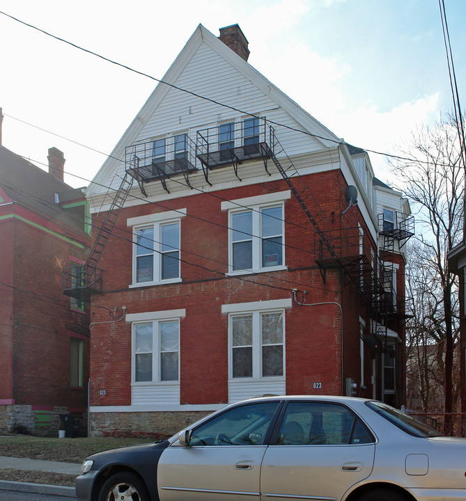 Walnut Hills 4-Family in Cincinnati, OH - Building Photo