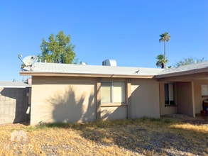 926 W Angela Dr in Phoenix, AZ - Building Photo - Building Photo