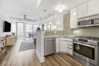 1209 13th St NW, Unit 802 in Washington, DC - Building Photo - Building Photo