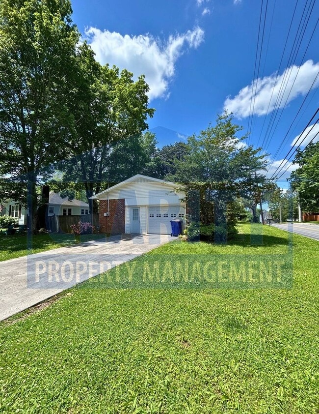 451 20th St NW in Cleveland, TN - Building Photo - Building Photo