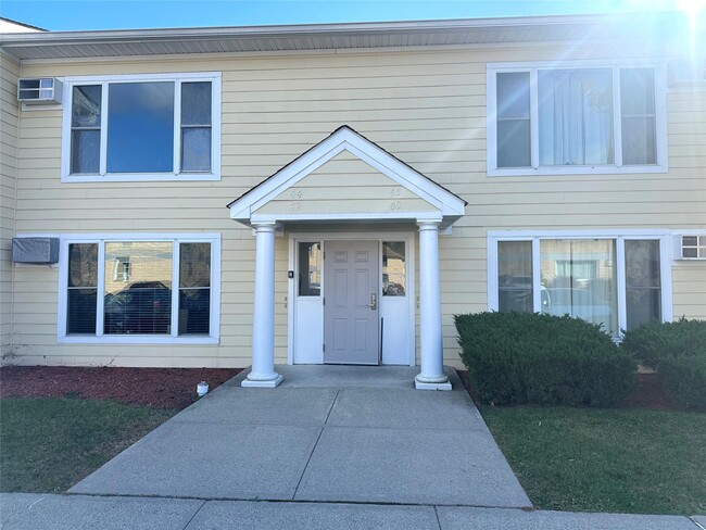 291 Wawayanda Ave-Unit -44 in Middletown, NY - Building Photo - Building Photo