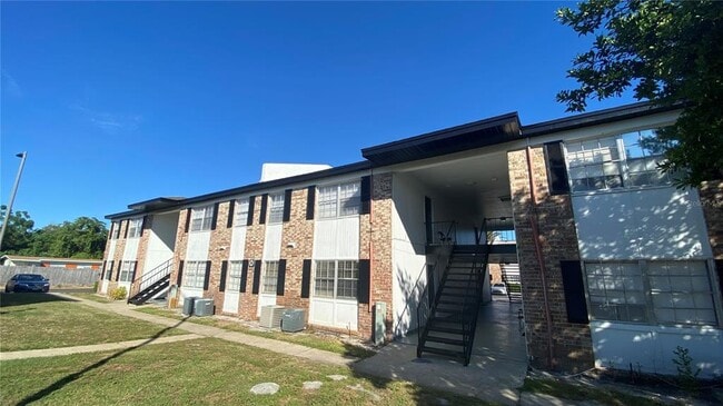 property at 5317 Curry Ford Rd