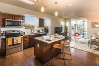 Building Photo - The York on City Park Apartamentos in Denver, Colorado