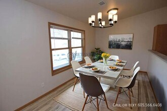 4107 S Plateau Trail in Sioux Falls, SD - Building Photo - Building Photo