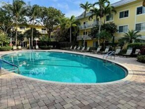 151 NE 16th Ave in Fort Lauderdale, FL - Building Photo - Building Photo