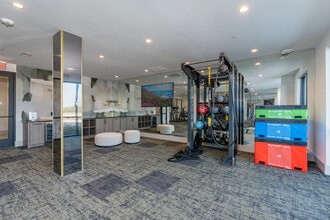 Aura Avant in Lewisville, TX - Foto de edificio - Building Photo