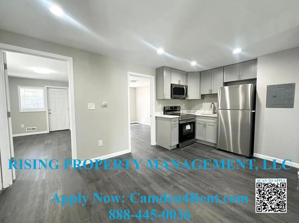 1554 Bradley Ave in Camden, NJ - Building Photo