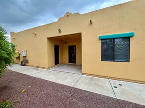 1519 S Tucson Blvd in Tucson, AZ - Building Photo - Building Photo