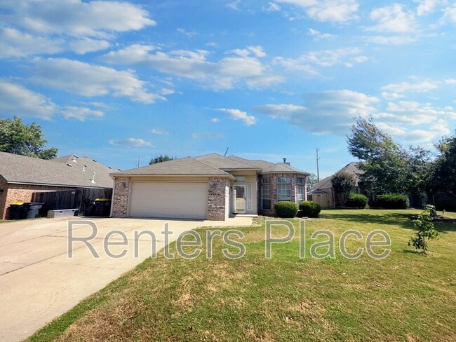 property at 11705 S Forest Ct