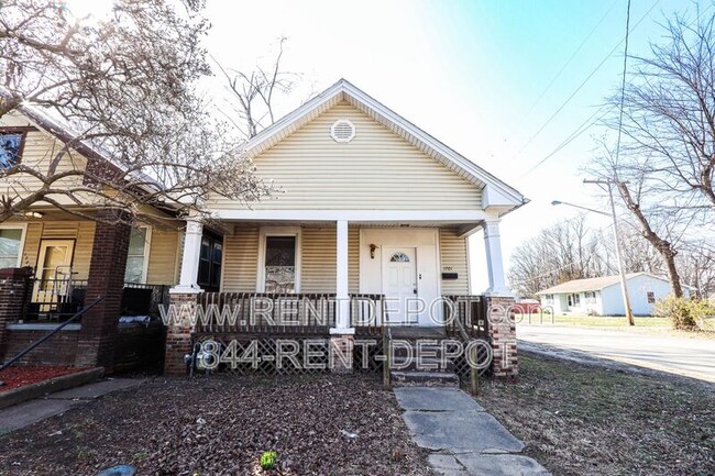 property at 1701 S Garvin St