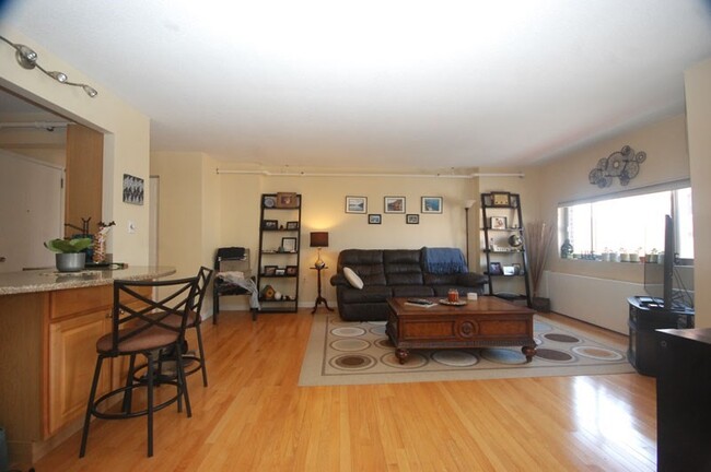 property at 872 Massachusetts Ave