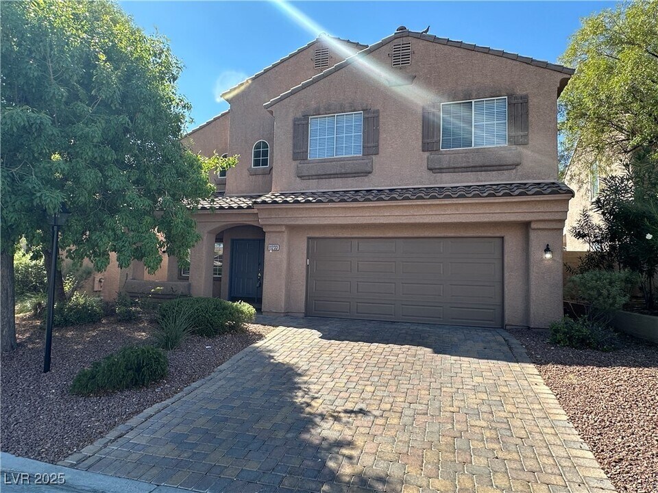 11233 Playa Caribe Ave in Las Vegas, NV - Building Photo