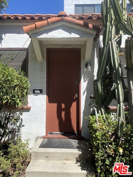 property at 11319 1/4 Iowa Ave