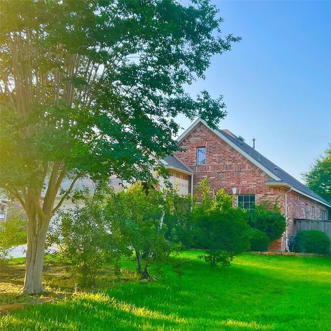 6 Dragon Hill Pl in Spring, TX - Foto de edificio - Building Photo