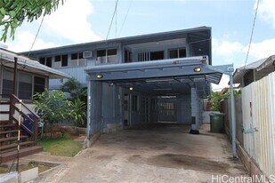 925 9th Ave in Honolulu, HI - Building Photo