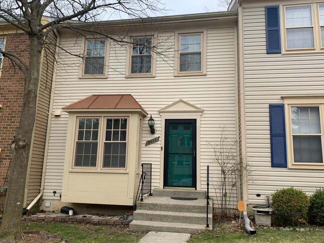 3027 Mozart Dr in Silver Spring, MD - Building Photo - Building Photo