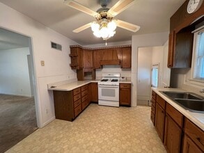 728 Ashley Ave in Quincy, IL - Building Photo - Building Photo