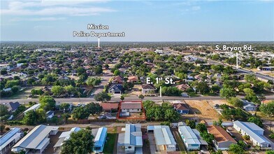 17 E St in Mission, TX - Foto de edificio - Building Photo