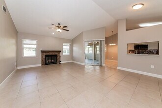 3502 65th Ave Cir E in Sarasota, FL - Building Photo - Building Photo