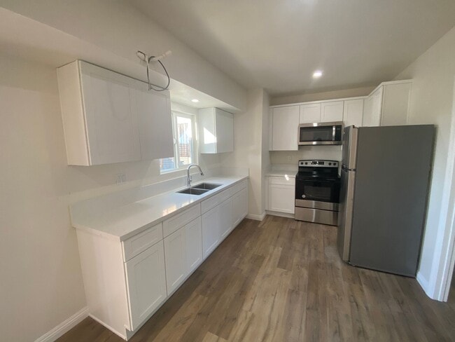 property at 1765 Los Feliz Dr