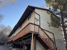 702 Wall St in Salt Lake City, UT - Building Photo