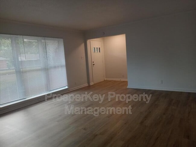 2215 Biltmore Ave in Montgomery, AL - Building Photo - Building Photo