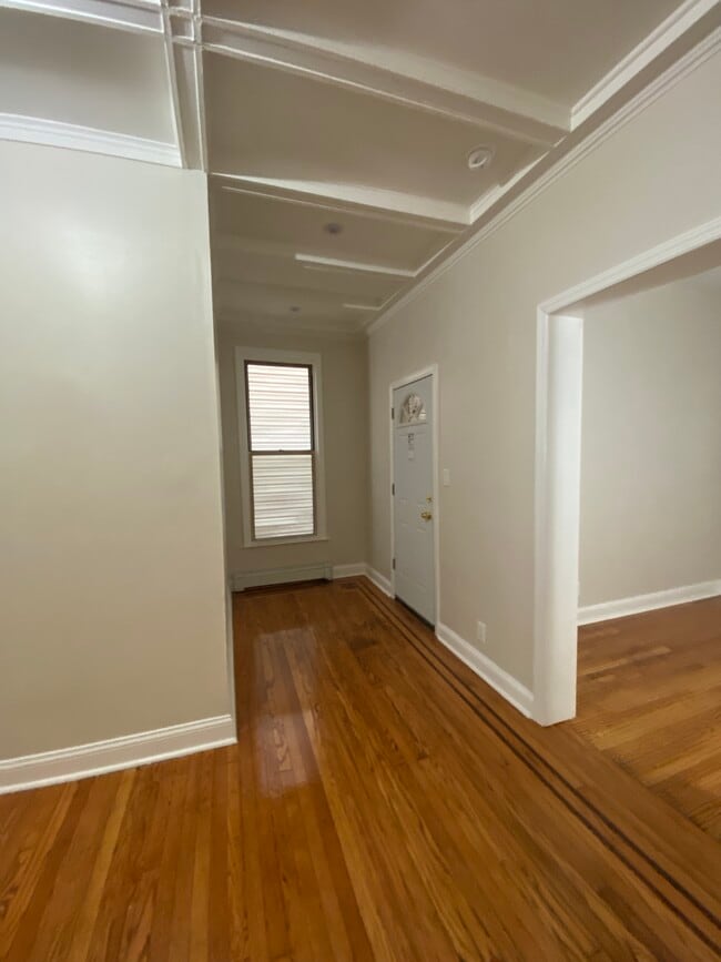 7418 88th Ave, Unit 1 in Woodhaven, NY - Building Photo - Building Photo