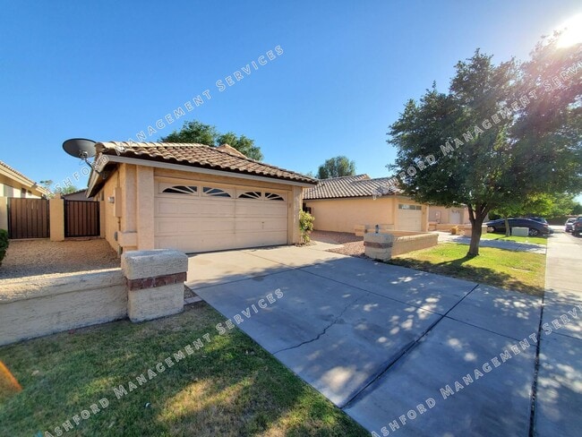 property at 5741 W Commonwealth Pl