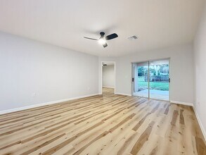 2669 Grand Island Shores Rd in Eustis, FL - Building Photo - Building Photo