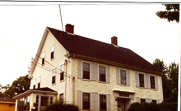 1450-1454 Concord St in Framingham, MA - Building Photo