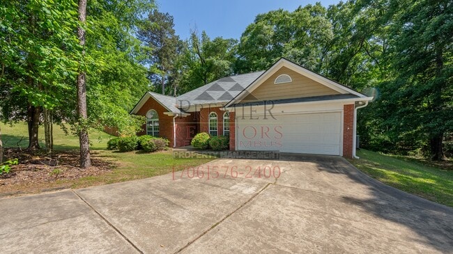 property at 48 Redwood Dr