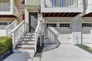 1597 Liberty Pkwy NW in Atlanta, GA - Building Photo